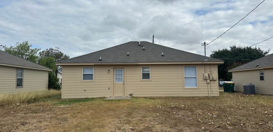 307 E. Avenue Q Belton, TX 76513